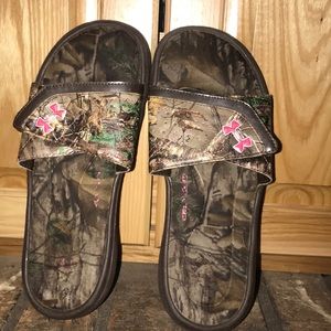 Under Armour women’s camo slides